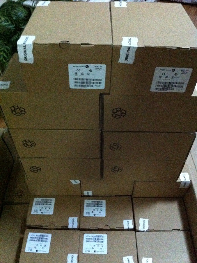 Alcatel 4019 8019 digital phone in stock, brand new warranty for one year