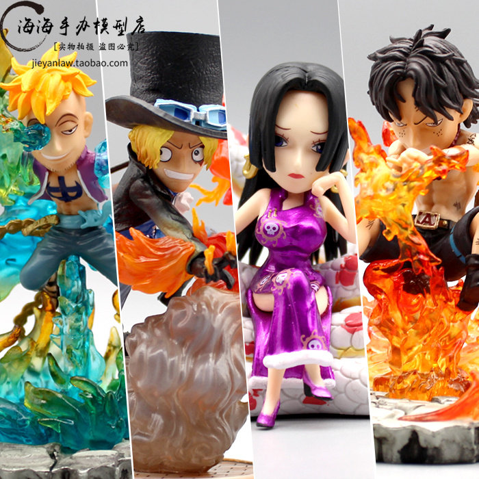 Sea thief King GK fire fists Ace YZ Immortal bird Malco snake female emperors Saboo road flying small Don Solon hands statue-Taobao