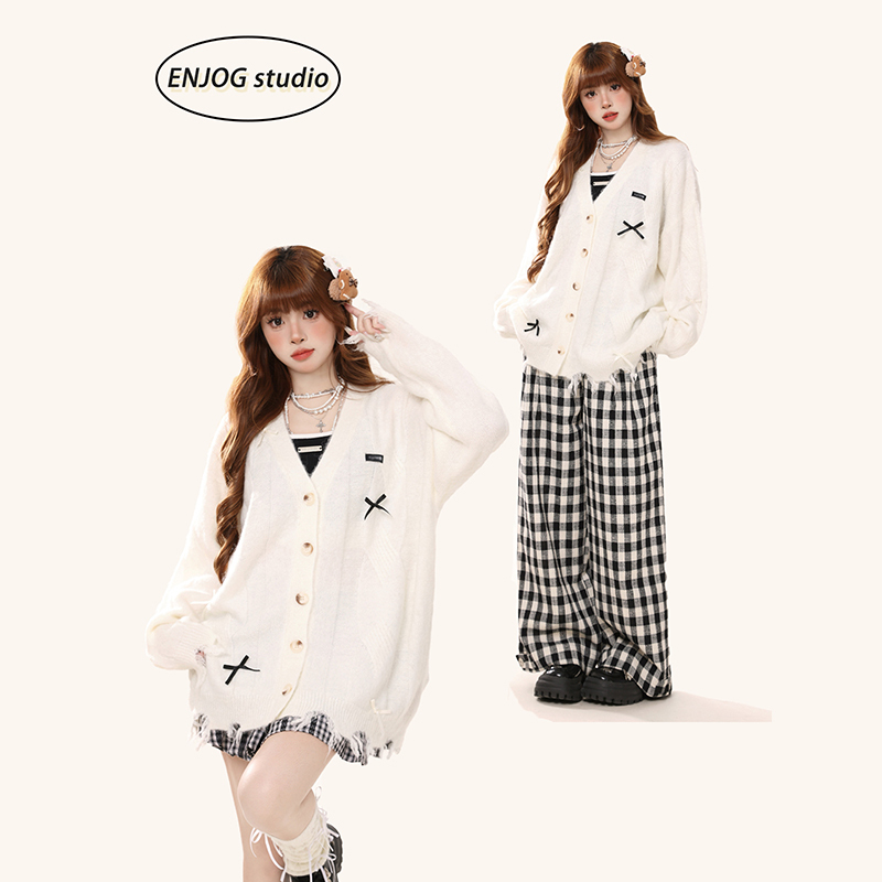 Enjog Bowknot Plush V-Neck Cardigan Sweater for Women, Spring and Autumn Korean Style, Lazy Style, Loose and Versatile Knitted Jacket