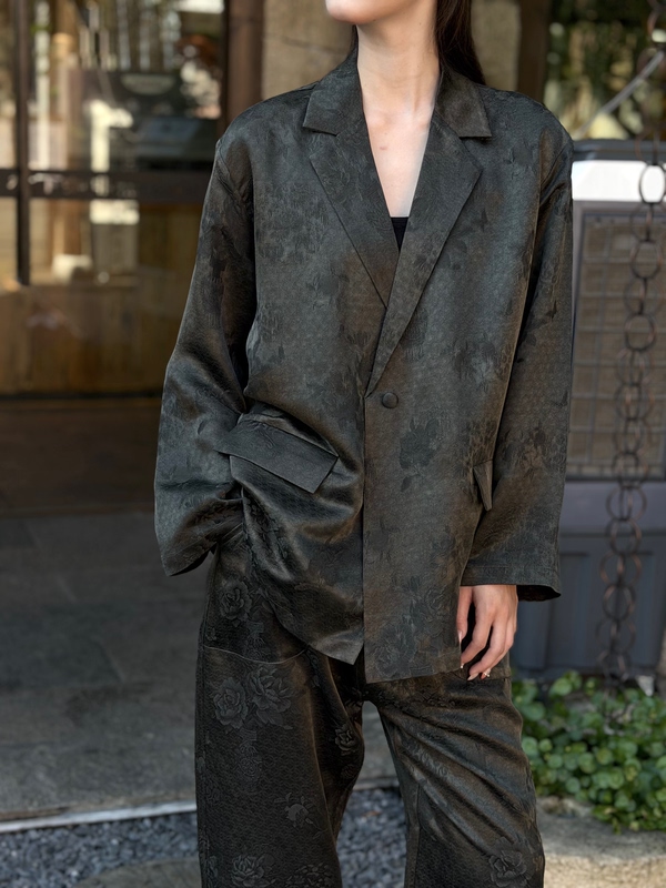 Pre-Woven 26 Autumn New Collection, Noblewoman Series, Grass-Dyed Heavy Satin, Dark Gray Floral Suit Pants Pre-Woven 26 Autumn New Collection, Noblewoman Series, Grass-Dyed Heavy Satin, Dark Gray Floral Suit Pants