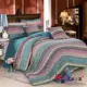 Đỏ Xanh bông chắp vá Quilt là giường ba mảnh bao gồm một gia đình bốn người áp dụng tấm gối giường váy cotton - Trải giường