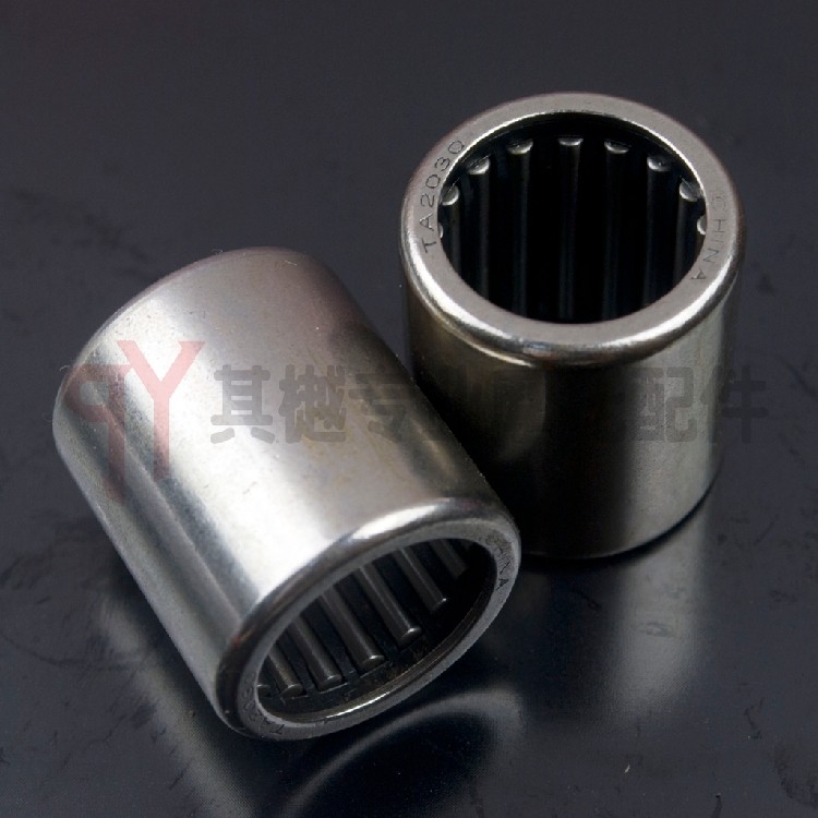 Suitable for Kawasaki cross-country KDX250 KDX200 KLX250 KLX250 rocker pivot roller pin bearing