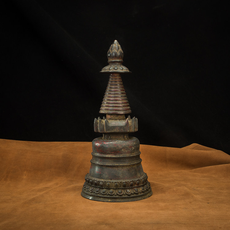 Sand offerings to the Kadampa Tibetan-style old stupa for the Buddha's home ornaments Antique miscellaneous collections