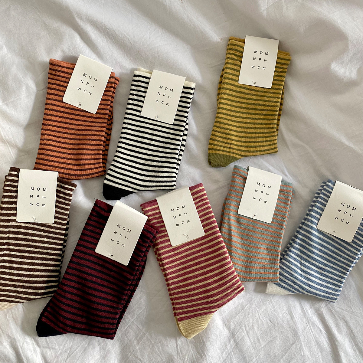 Autumn and winter milk tea-colored striped mid-calf socks, Korean style ins simple and plain basic cotton school style pile socks