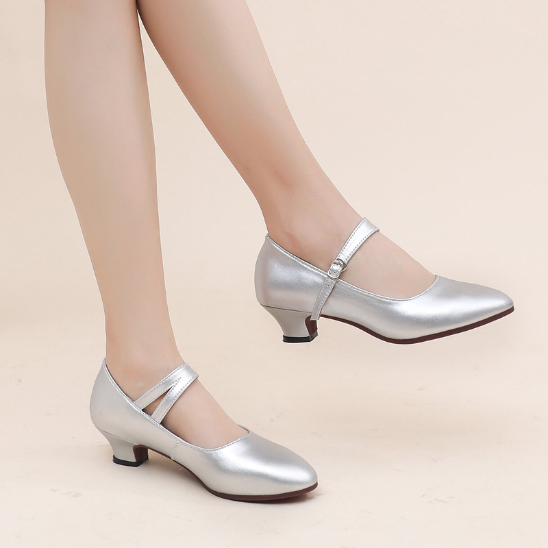 Silver Low 3 Heel Stage Performance Group Dance Shoes Women Soft-bottom 100 Hitch Outdoor Square Ballroom Dancing Shoes