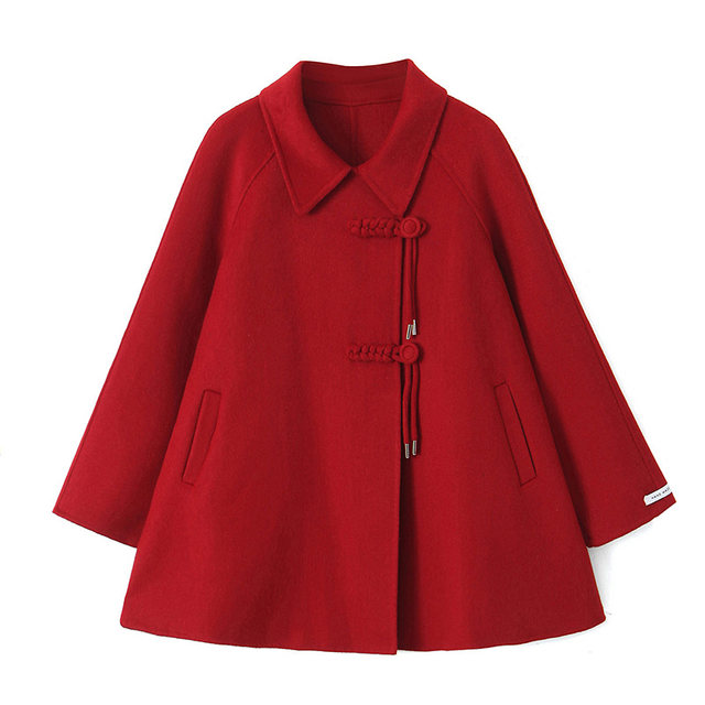 /2023 ລະດູຫນາວໃຫມ່ retro buckle ແບບຈີນສີແດງ cape coat wool jacket double-sided woolen