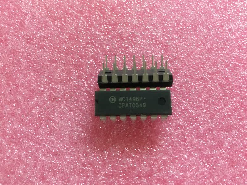 Direct Plug IC integrated circuit MC1496P DIP-14 imported new original Shanghai spot can be shot straight