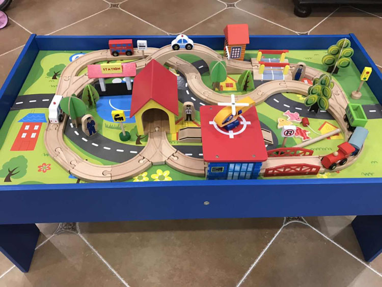 small train table