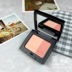 Mgpin Mao Geping quầy sản phẩm mới chính hãng phấn má hai màu mềm mại ma thuật hai màu má hồng morphe Blush / Cochineal