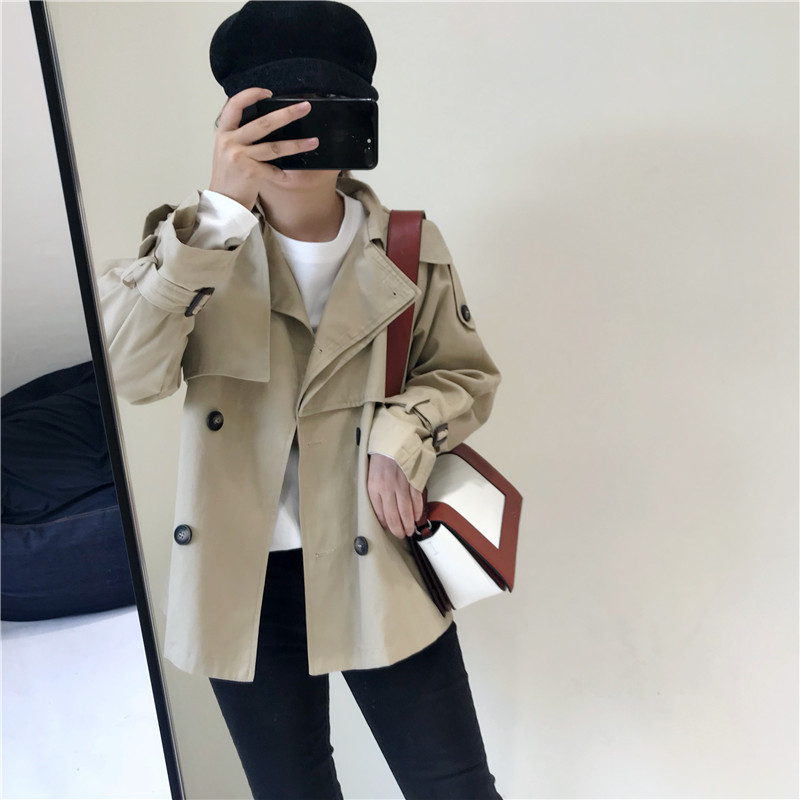 Chất lượng ban đầu Khaki lulu áo trench ngắn mùa thu Hàn Quốc ins người đàn ông nhỏ là áo khoác mỏng nữ hoang dã áo khoác nữ cao cấp