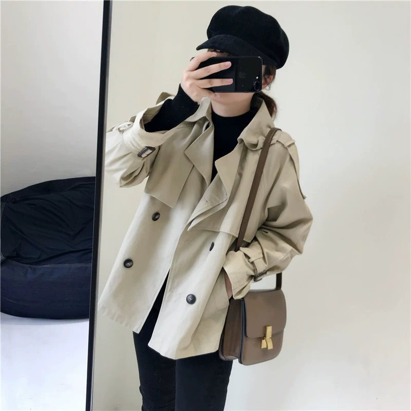 Chất lượng ban đầu Khaki lulu áo trench ngắn mùa thu Hàn Quốc ins người đàn ông nhỏ là áo khoác mỏng nữ hoang dã