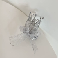 Серебряная заколка для волос с бантиком