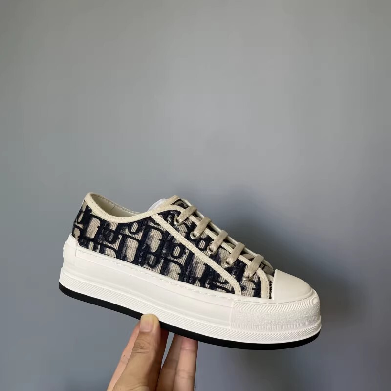 Cece High-Quality Embroidered Canvas Shoes with Thick Soles for Women, Platform Casual Shoes, Lace-Up Sneakers