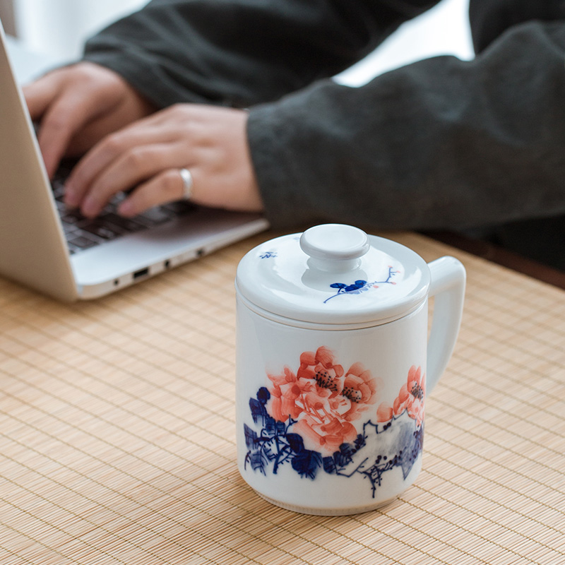 Jingdezhen porcelain teacup hand - made porcelain ceramic filter tea tea cup separate office cup with cover