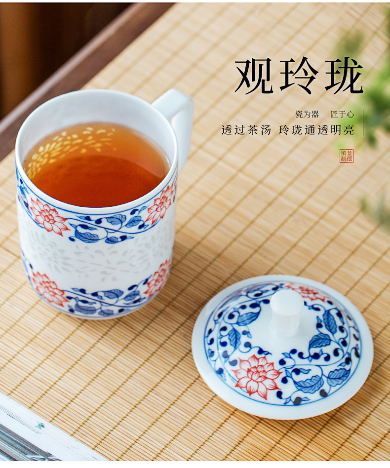 Jingdezhen blue and white youligong ceramic cups hand - made office of restoring ancient ways and exquisite cup tea cups with cover glass