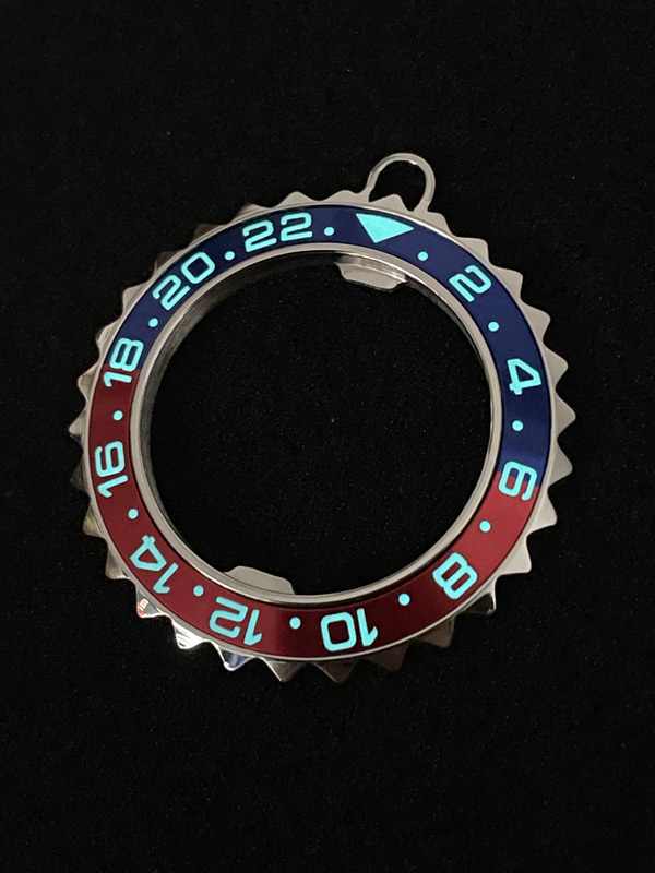 Ice Blue Luminous Greenwich Gmt Keychain Car Pendant Watch Peripheral Reiz Remake