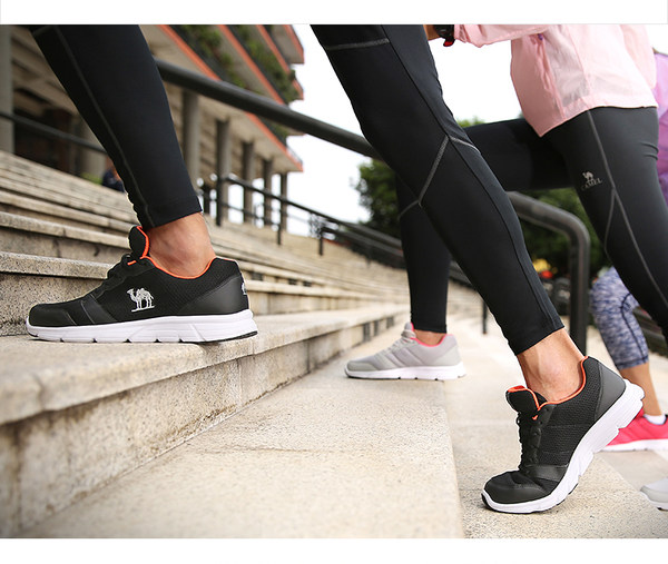 17年春季款 CAMEL 骆驼 情侣款 轻便运动鞋 跑鞋 优惠券折后￥89包邮（￥99-10）