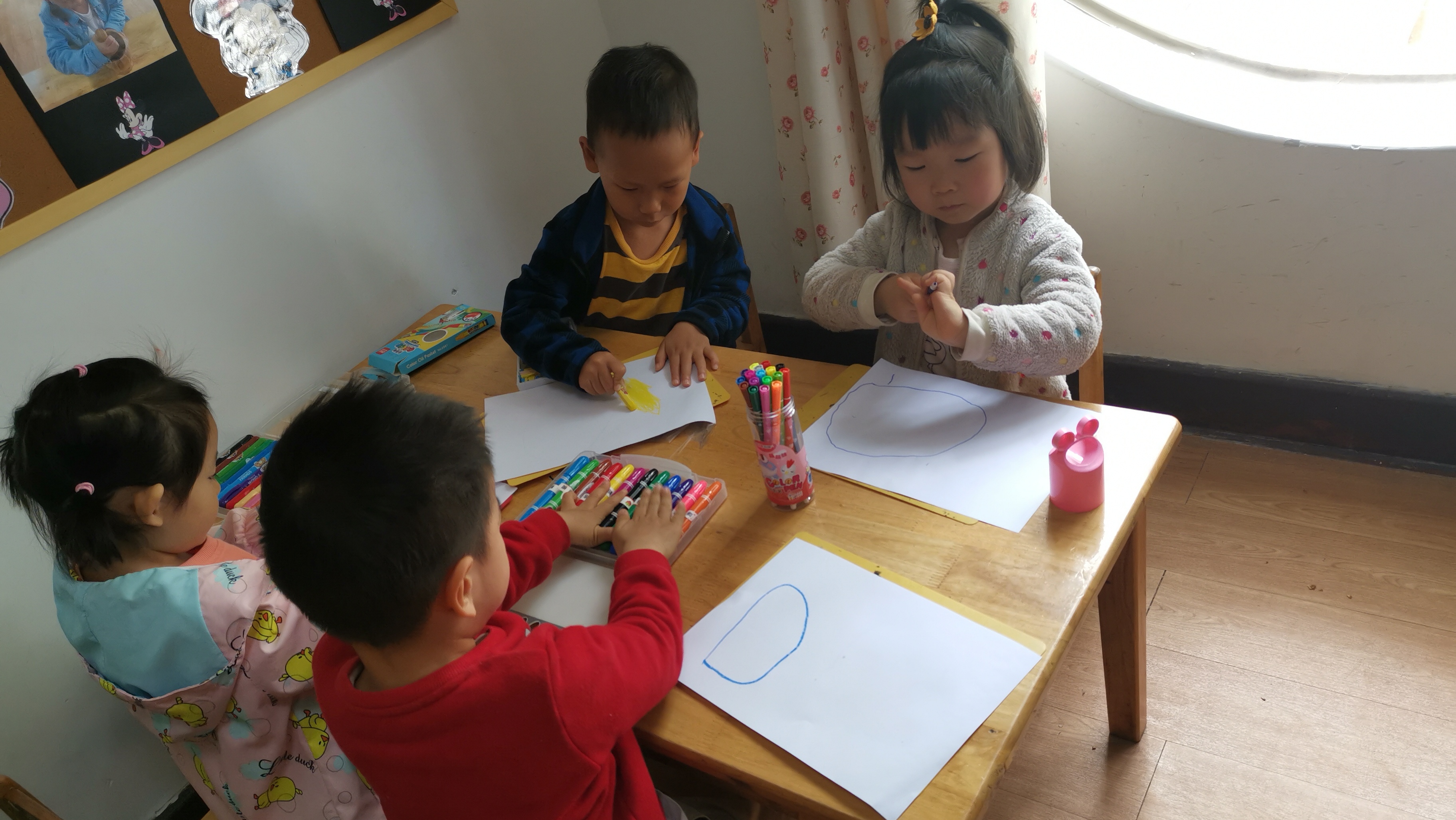 宝宝衣服总是很脏,妈妈应该如何清洗