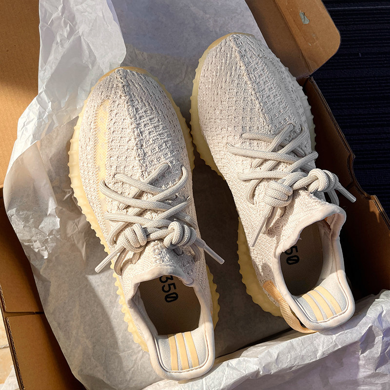 High-End Authentic Og Yeezy Luxury Sneakers 350 Men's and Women's Putian Summer 2026 New Breathable Sports Shoes