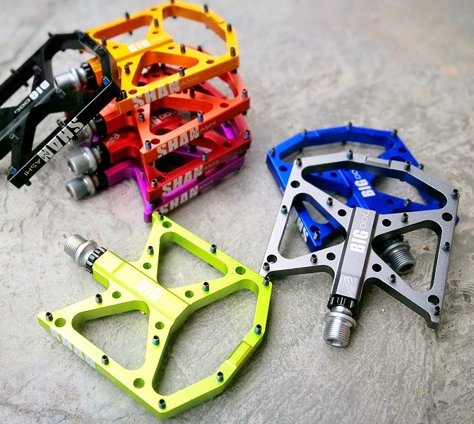 BIGDOG large pedal mountain bike bearing aluminum alloy pedal anti-skid multi-color optional