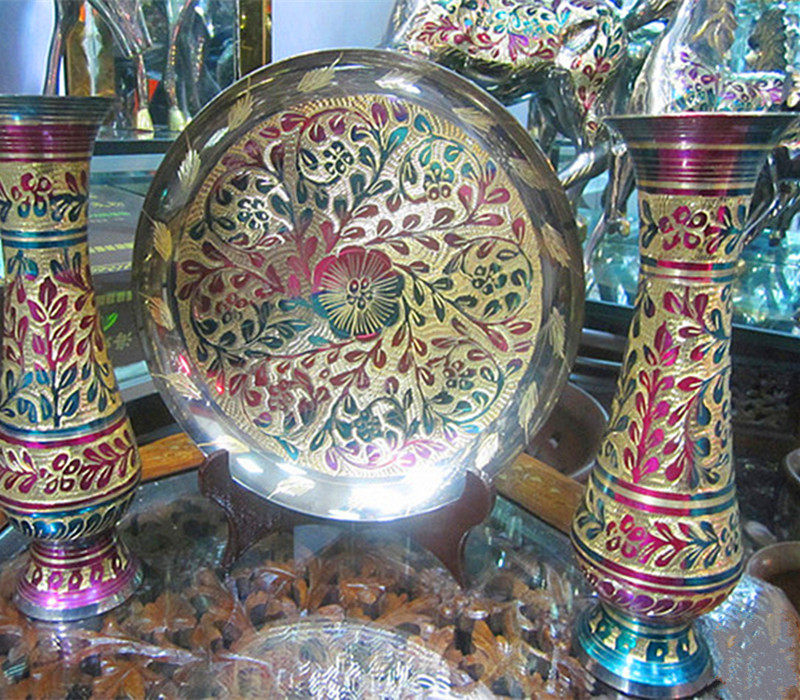 Pakistan National Character Seven Color Bronze Ware Bronze Disc Vase Three Sets Full Handmade Home Swing Accessories