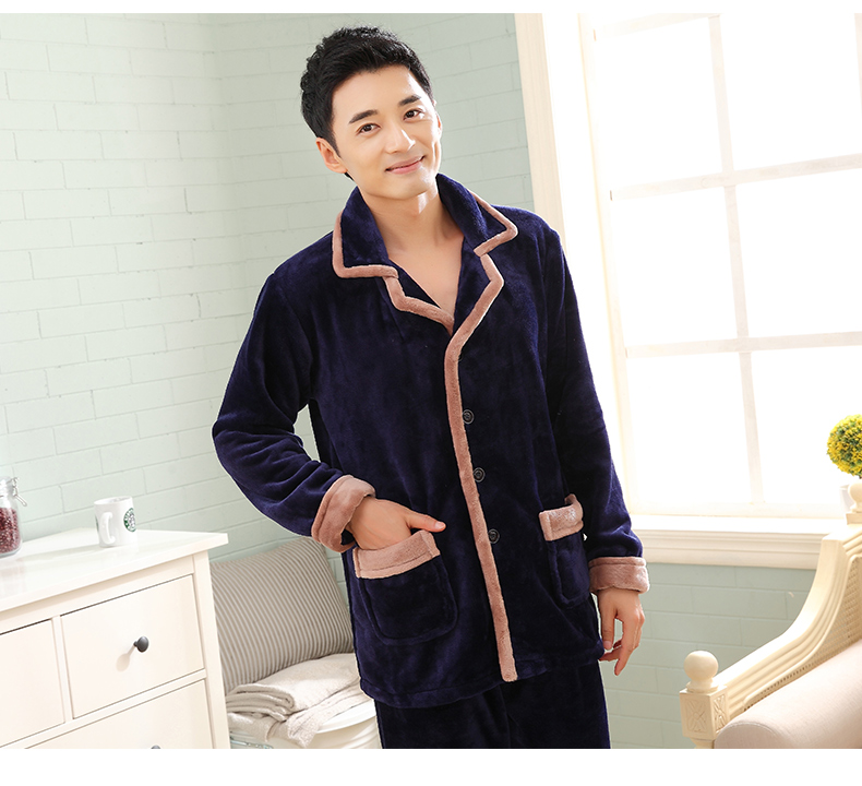 Bộ đồ ngủ nam mùa thu và mùa đông san hô lông cừu phù hợp với mùa đông dày flannel cộng với kích thước phân bón để tăng đàn ông mùa đông bộ mặc nhà