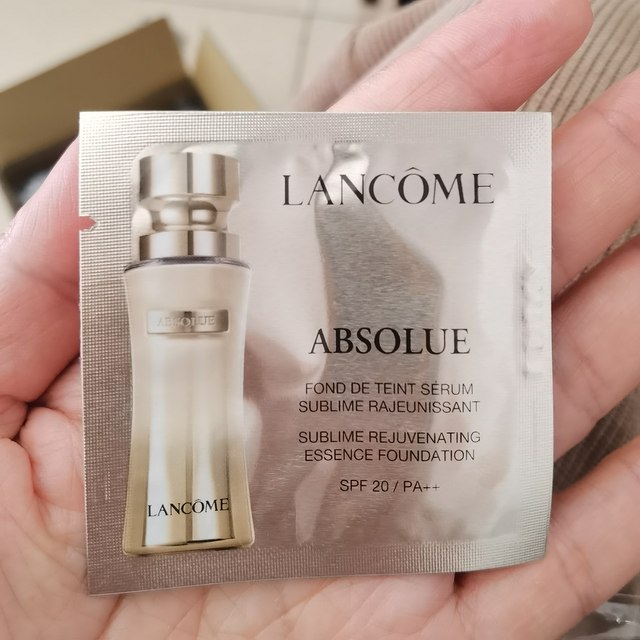 ຈັດສົ່ງຟຣີ 10 ຮູບຂອງ Lancôme Pure Beauty Essence Foundation Cream 1ml Sample 100# Lady Skin Nourishing Powder Cream 100#