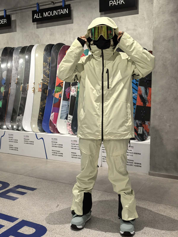 24-25 Burton W Ak Embark Series Ski Suits 24-25 Burton W Ak Embark Series Ski Suits