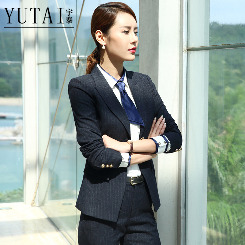 Tailleur femme - Ref 3242893 Image 3