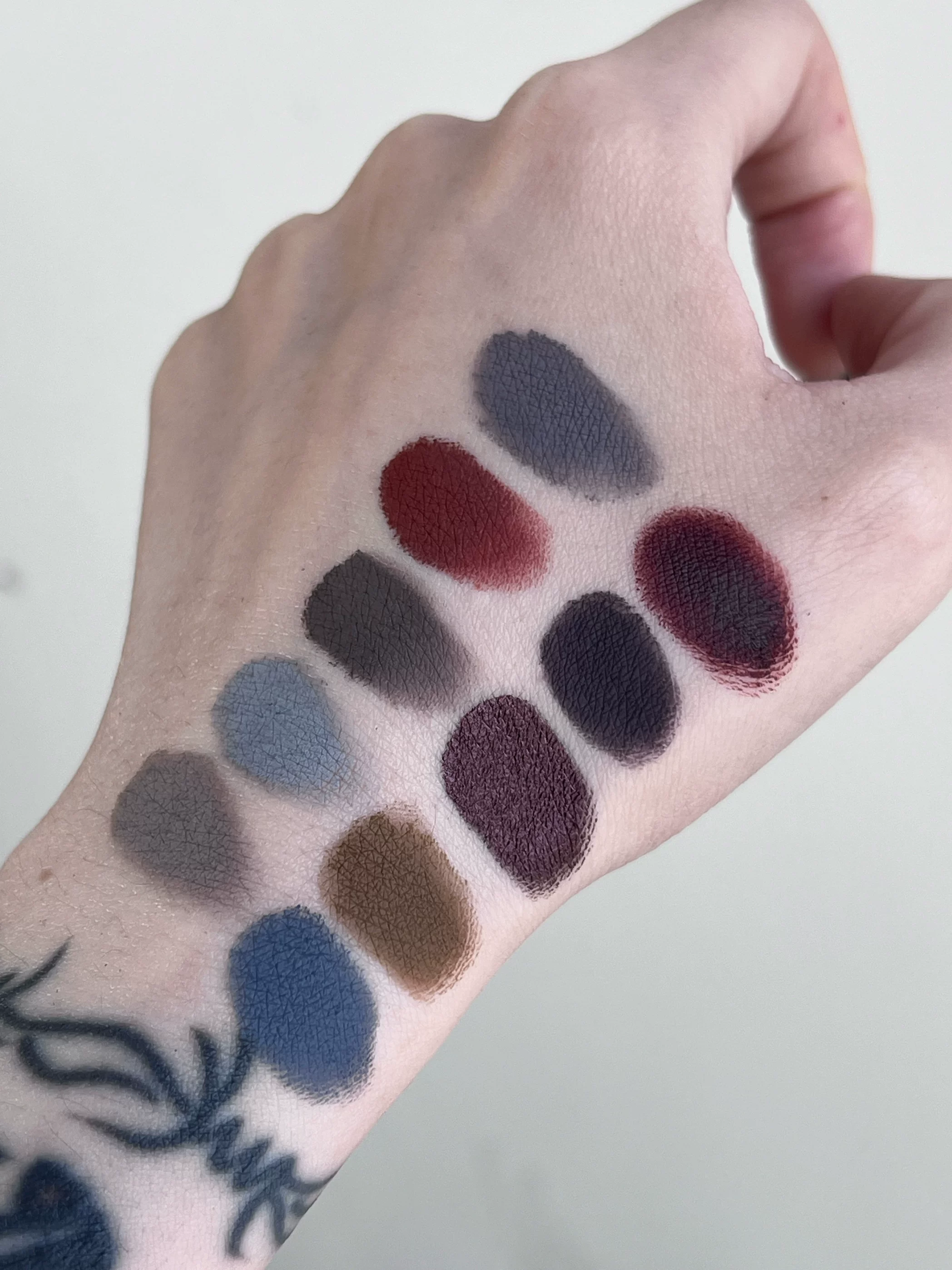 Shellwe Makeup Misty Spirit палетка теней матовая