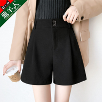 Black woolen shorts womens new 2021 explosive autumn and winter models wear winter boots winter boots