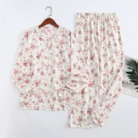 Новые цветы пионы с карманами брюк.