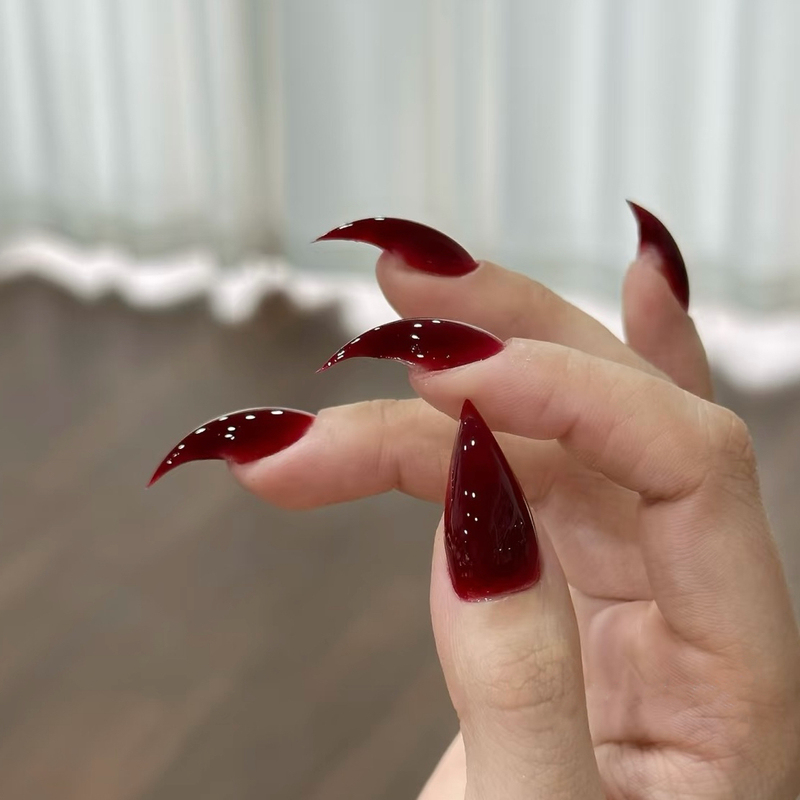 Elsanail Autumn and Winter Christmas Atmosphere Dark Night Red Cat Claw Manicure Wearable Nail Tips Long Pointed Dark Style Hot Girl Elsanail Autumn and Winter Christmas Atmosphere Dark Night Red Cat Claw Manicure Wearable Nail Tips Long Pointed Dark Style Hot Girl