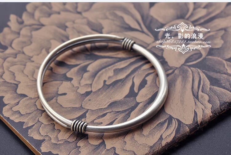 Vòng tay bạc không khí retro hoang dã Vòng tay bạc 990 sterling Đẩy và kéo vòng tay rắn đơn giản để gửi quà sinh nhật bạn gái vòng cặp