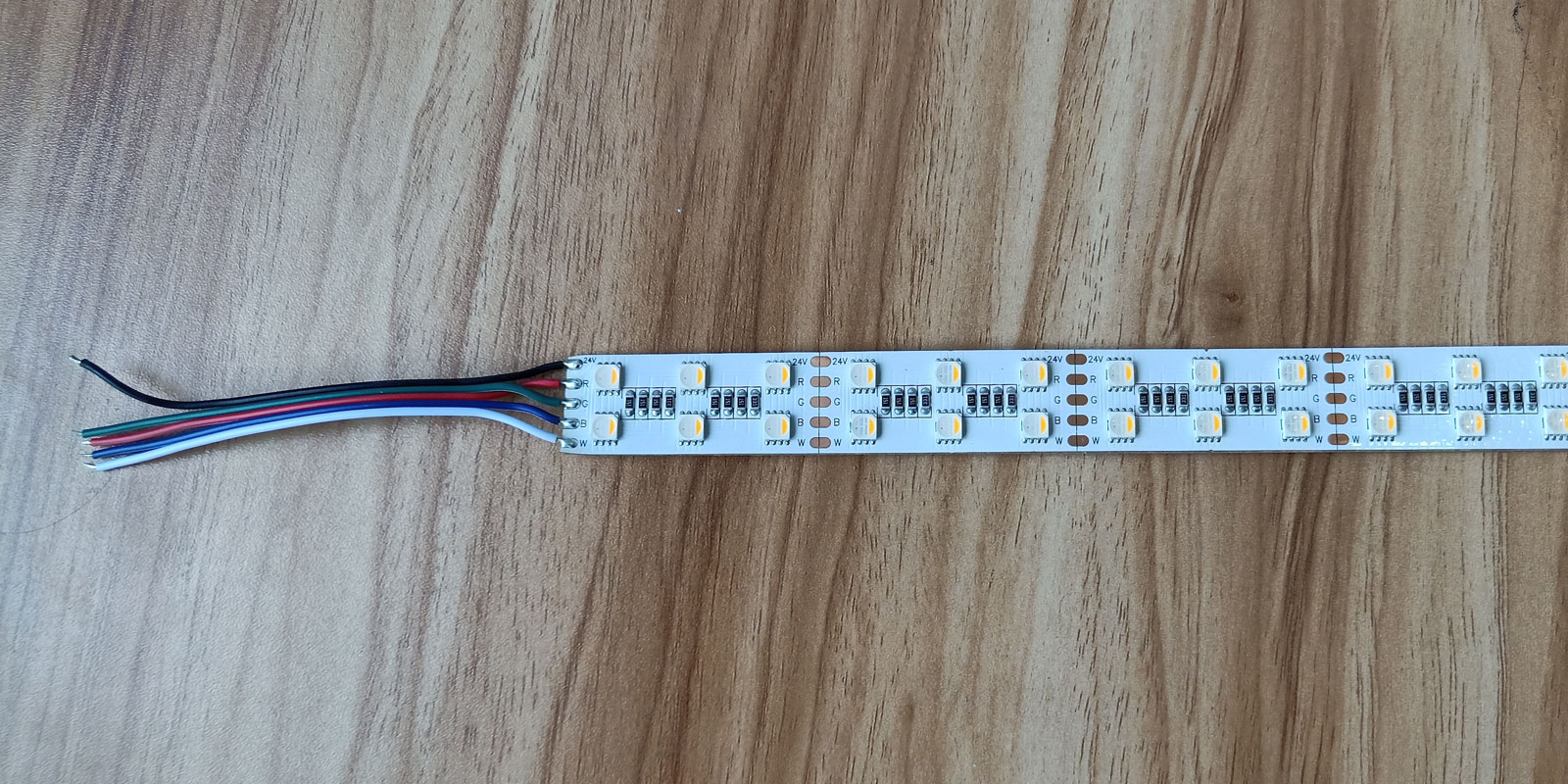 RGBW LED TAPE