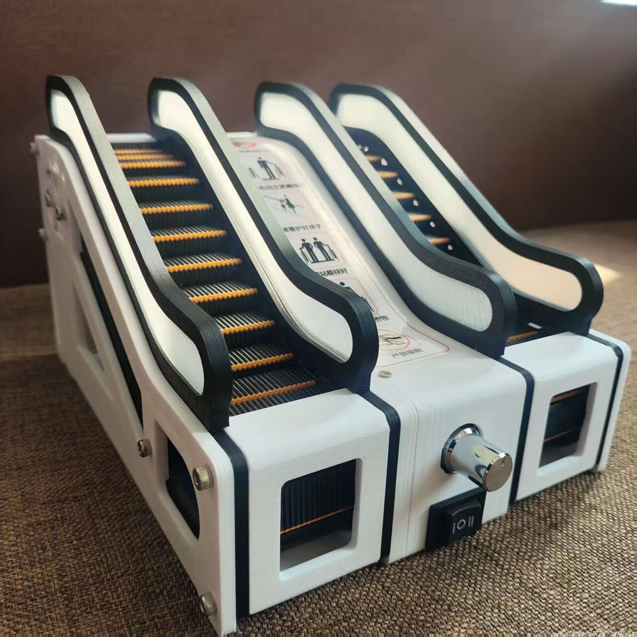Escalator Science Toys – Kit Escalator En Bois 3D, Modèle éducatif à Monter, Dès 7 Ans, Expérience Mécanique