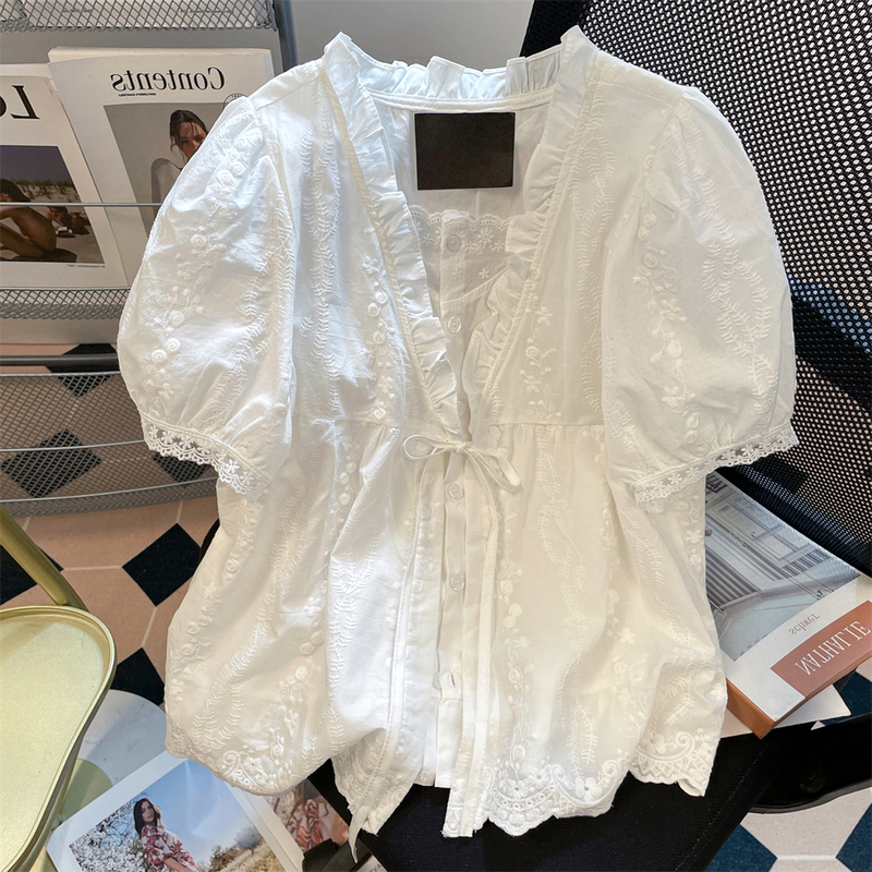 French-Style High-End Ruffled Lace White Shirt for Men and Women, Summer Elegant Lace Patchwork Fake Two-Piece Short-Sleeve Top