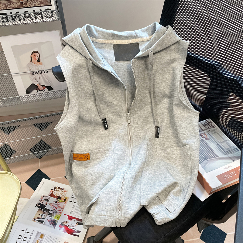 American Street Fashion Layered Vest, Sweatshirt, Cardigan, Unisex Spring and Autumn Hong Kong Style Workwear Sleeveless Hooded Jacket American Street Fashion Layered Vest, Sweatshirt, Cardigan, Unisex Spring and Autumn Hong Kong Style Workwear Sleeveless Hooded Jacket
