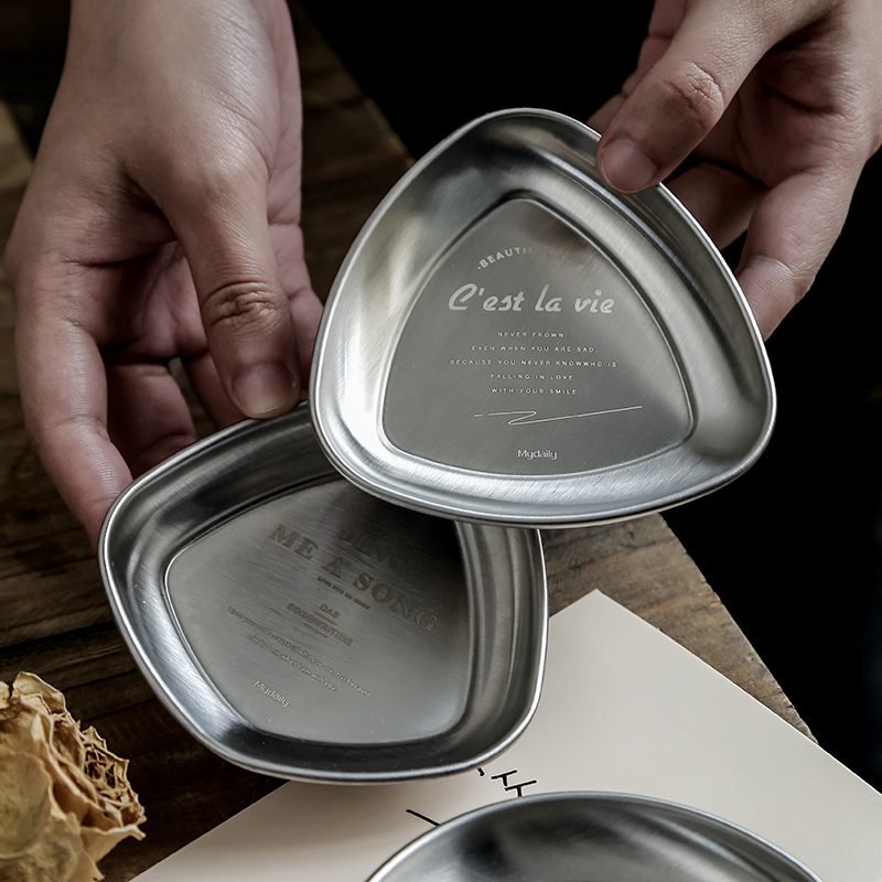 FJ Nordic Ins Wind Stainless Steel Dining Room Home Sauce Snack Dish Sauces Sauces Sauces Saucer Dish Vinegar Sauces