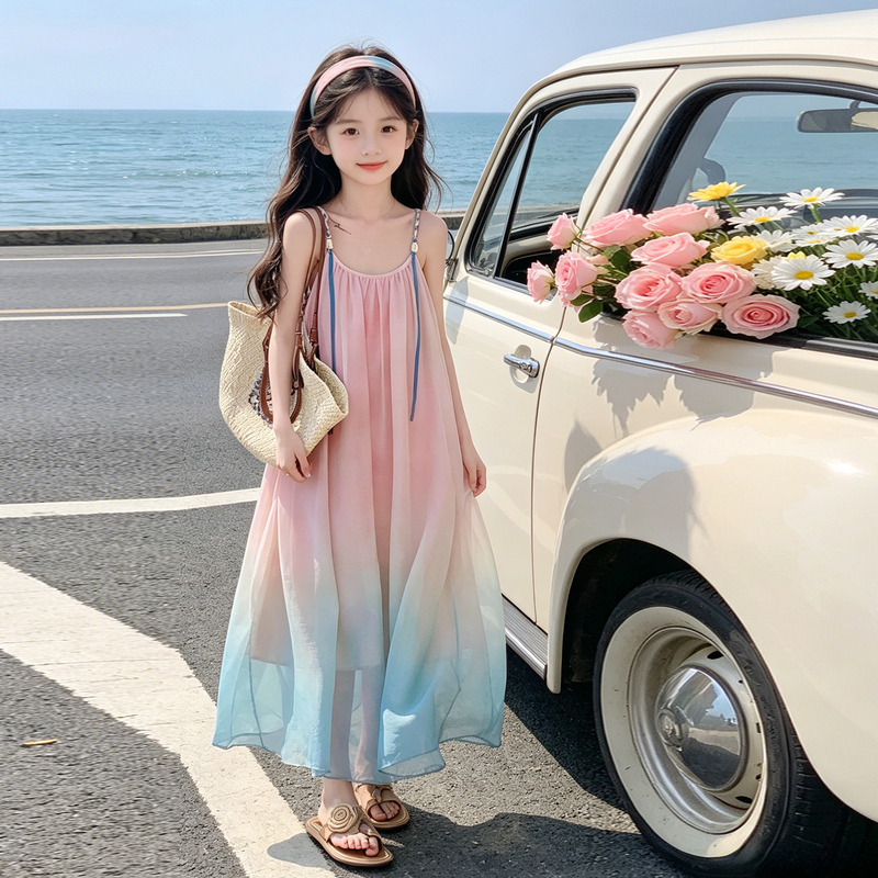 Girls' Gradient Suspender Dress 2026 Summer Middle and Older Children's Seaside Vacation Beach Dress Lightweight Children's Chiffon Dress