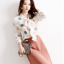 SZHZ retro style refreshing shirt female 2021 new spring summer long sleeve acetic acid design sense niche avocado top