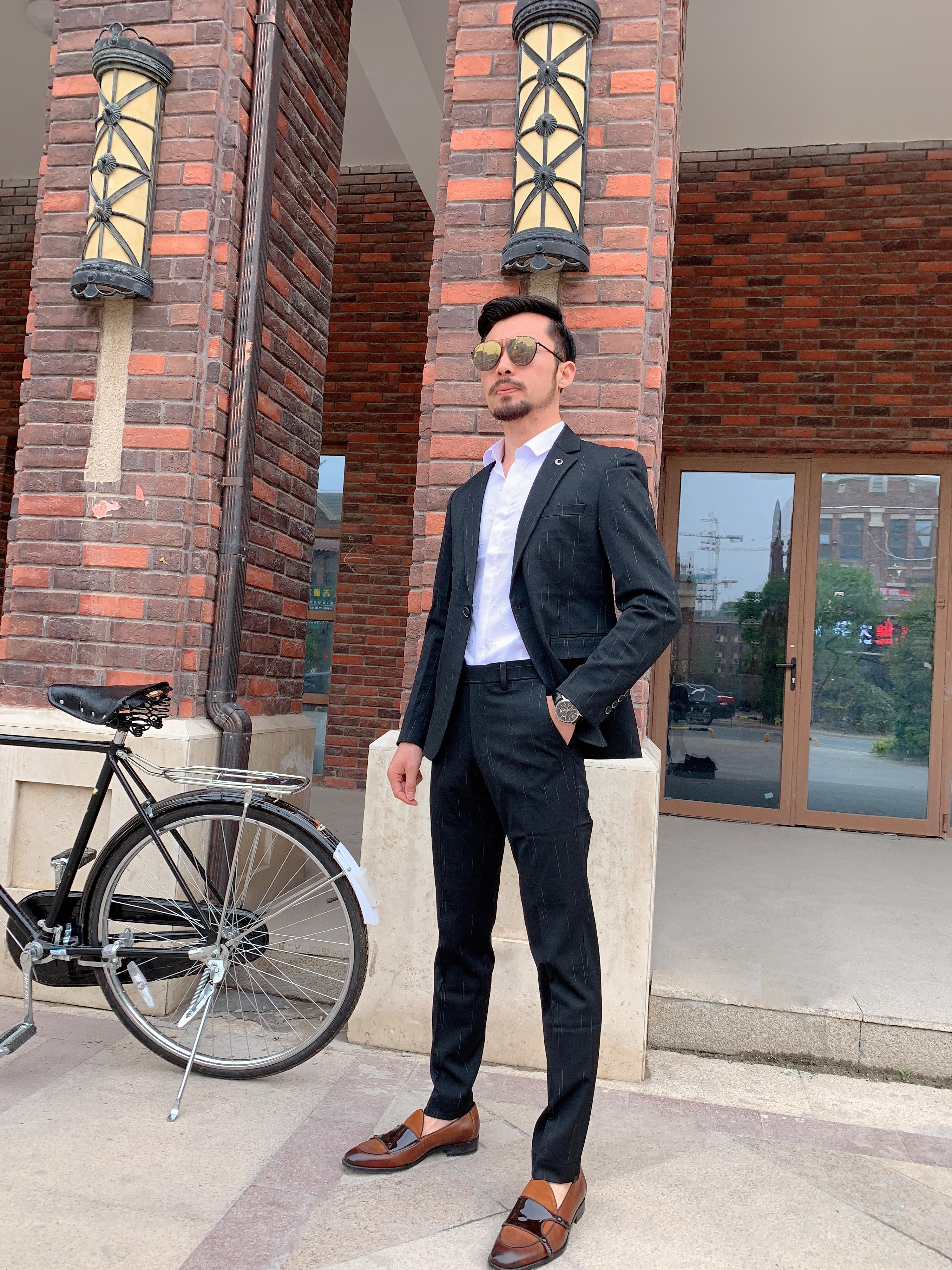 2019 mới Yue tùy chỉnh phần phù hợp với hai bộ - Suit phù hợp quần short nam kaki