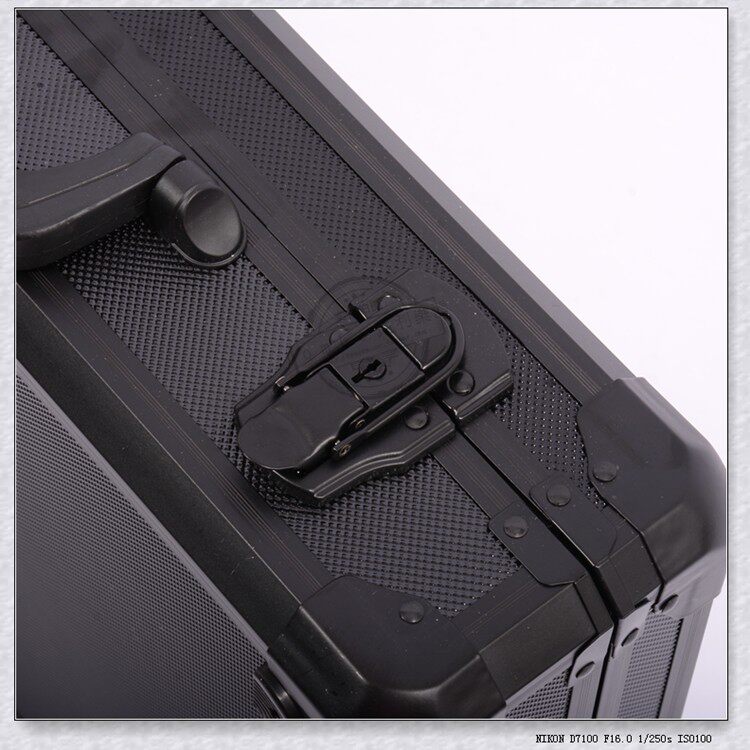 Процессор эффектов 标价88折tc helicon voicelive play acoustic 航空箱人声效果器