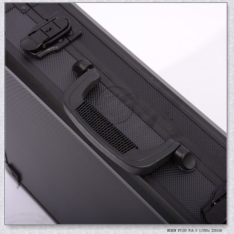 Процессор эффектов 标价88折tc helicon voicelive play acoustic 航空箱人声效果器