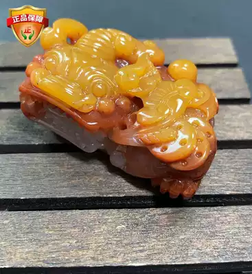 Authentic Yunnan natural yellow dragon jade Overlord Pixiu Golden Sands old material three-color chanterelle yellow pendant necklace pendant