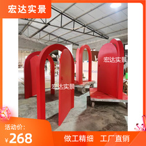 Childrens realistic production photography props red arch photography props Christmas themed film building real photo studio