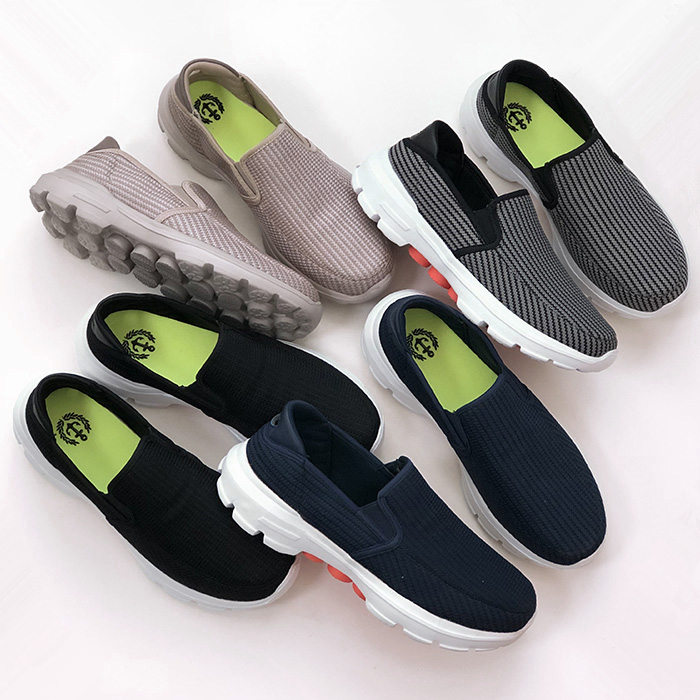 Foreign trade factory picks up men's and women's sets of feet casual sports shoes breathable shock-absorbing non-slip one pedal lazy middle-aged and elderly shoes