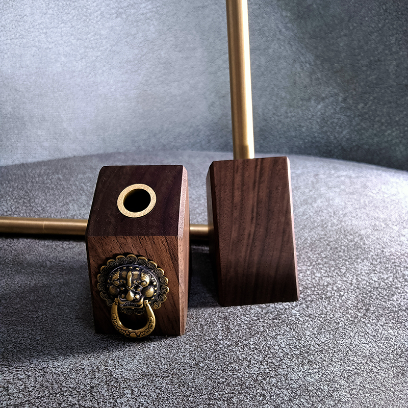 Original black walnut geometric irregular pen insert pen seat desktop office decoration oblique insert pen holder creative pen clip