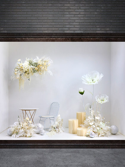 Artificial Flower Decorations, Wedding Dress Shop Window Display, Scene Arrangement, Women's Clothing Store, Lingerie Store, Women's Day Mall Display