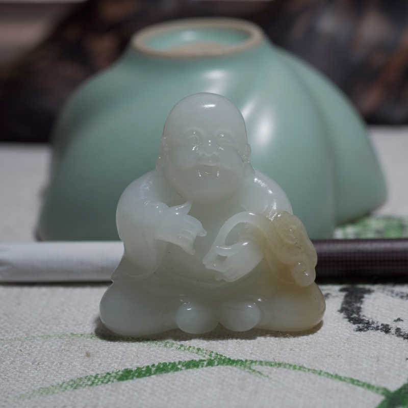中国古美術品　清の時代　和田白玉 砡　童子如意　蘇工　53g 漢石齋】天然A貨和田青白玉母子瑞獸銜如意玉佩吊墜(47*53*25mm